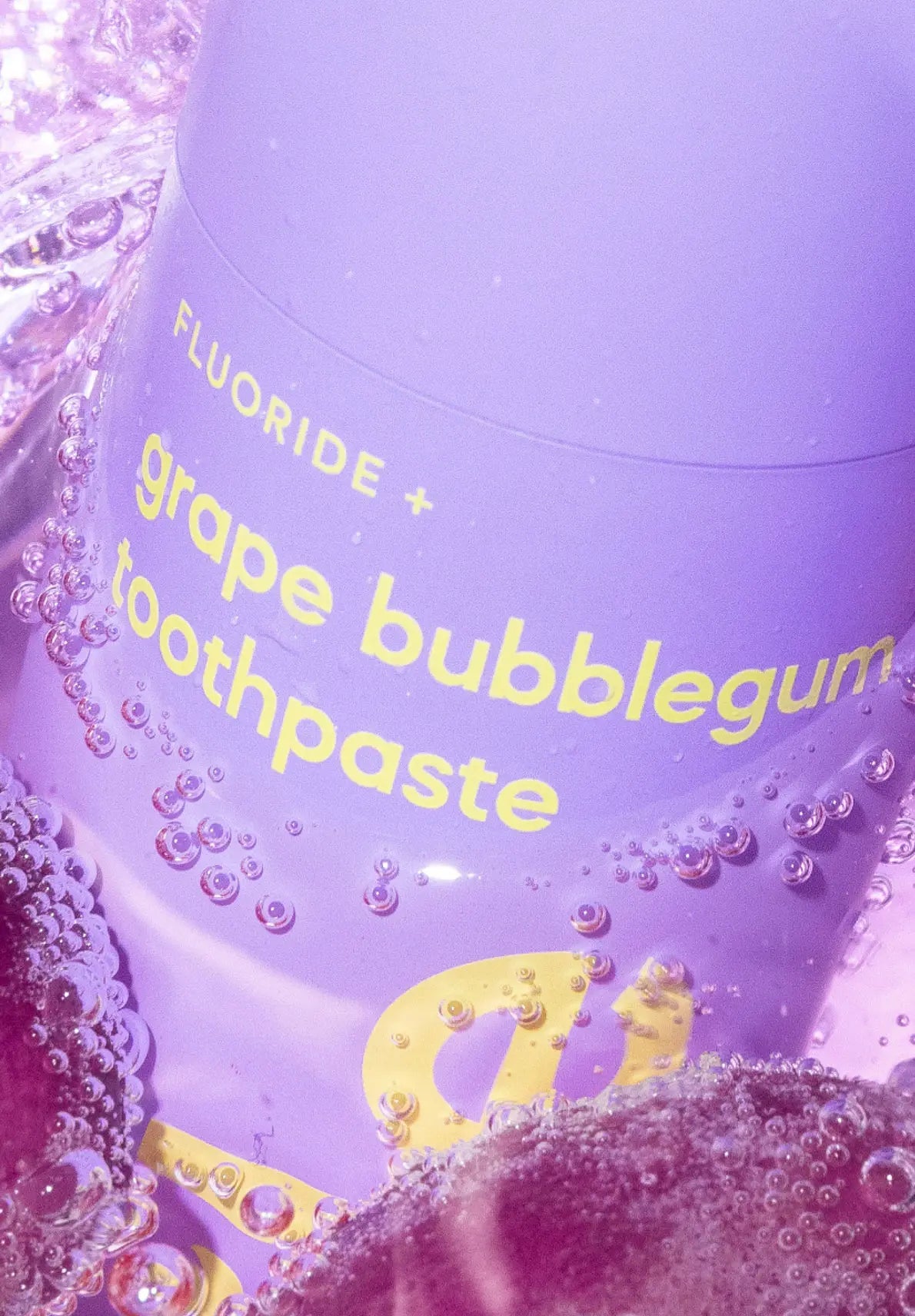 Pasta de dientes sabor Chicle de Uva